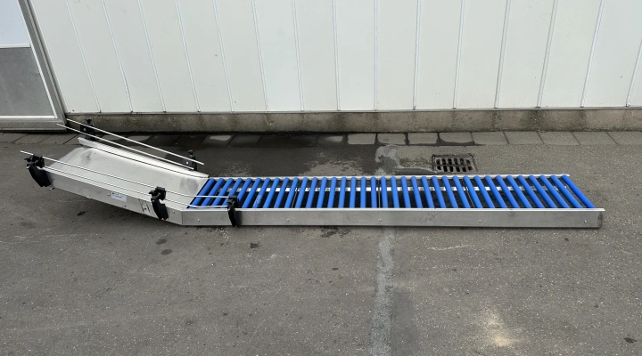 Roller conveyor 270 x 50 cm with slide 110 cm
