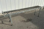 Roller conveyor 295 x 44 cm