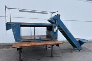 Roller inspection conveyor 280 x 50 cm with elevator