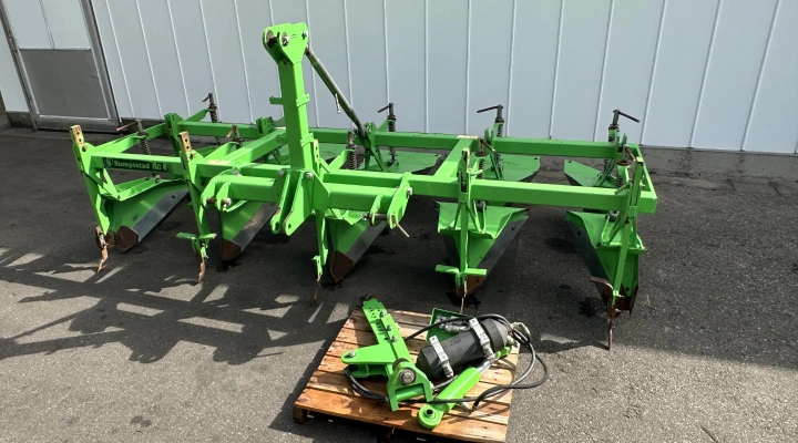 Rumptstad RCE75 hill former