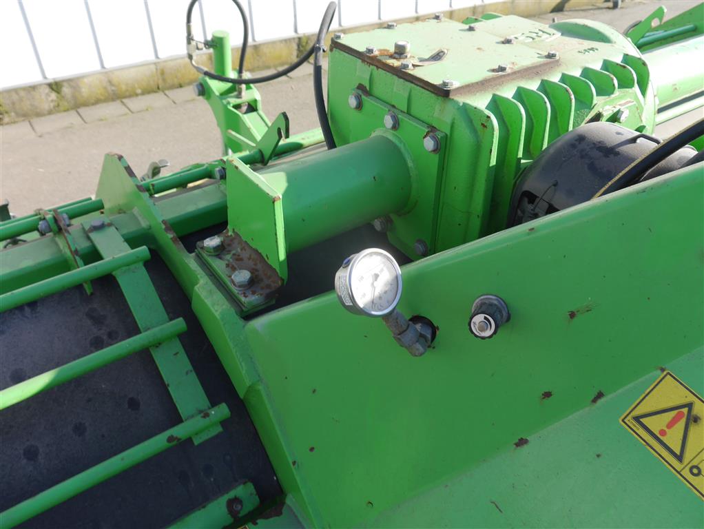 Rumptstad RSF2000 Hillformer 4 ряда с высокоскоростным колпачком