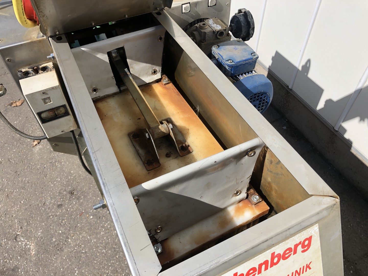 ������ ��� ����� ������ Ruthenberg