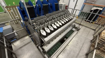 S&B Wiegemaschine mit Zuführbänder und 2 C-Pack-Netz clippers