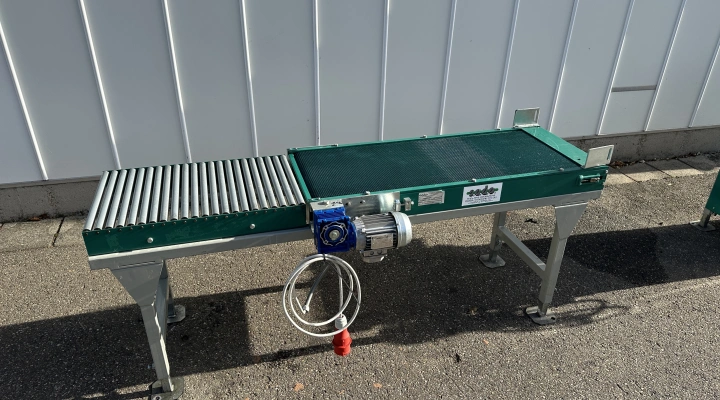 SADO conveyor 105 cm x 40 + roller conveyor 65 x 40 cm