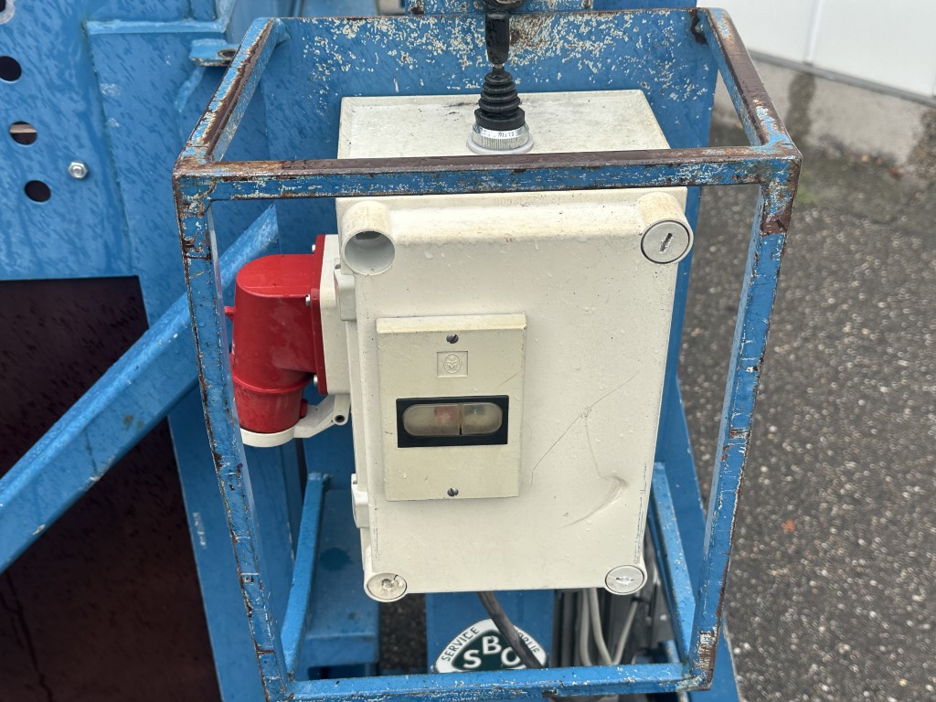 SBO KK120 Опрокидыватель контейнеров 120 см