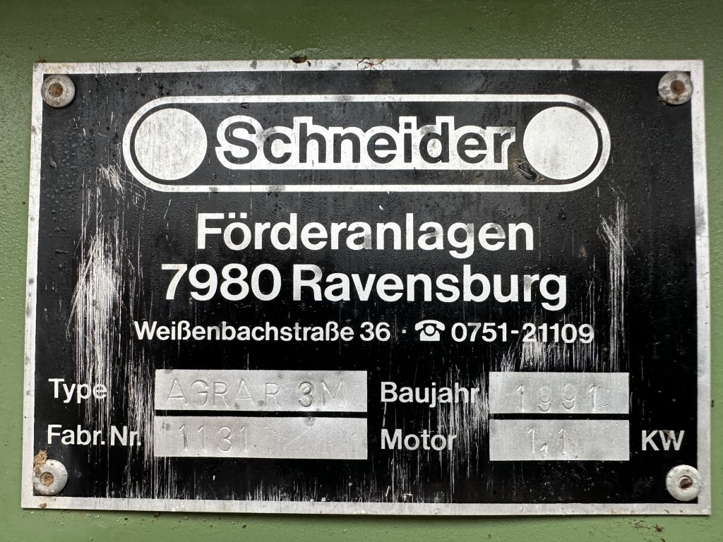 Schneider Agrar 3 M ������� �����a ����������� ���� 300 � 80