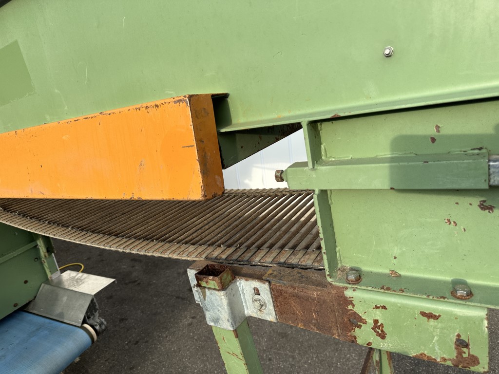 Schneider Agrar 3 M ������� �����a ����������� ���� 300 � 80