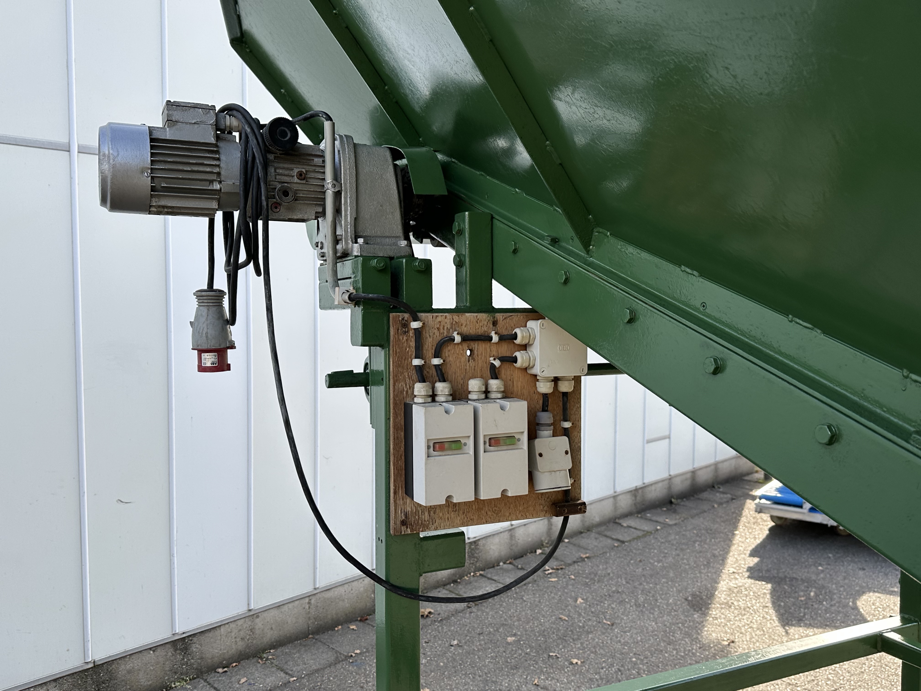 ������ Schouten � ������������ ���������