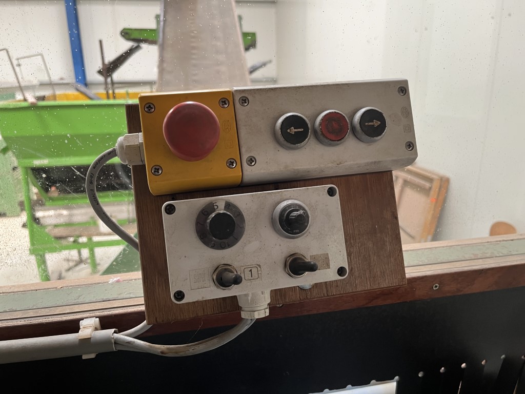 ���� �������� Schouten ��� ������������ �������
