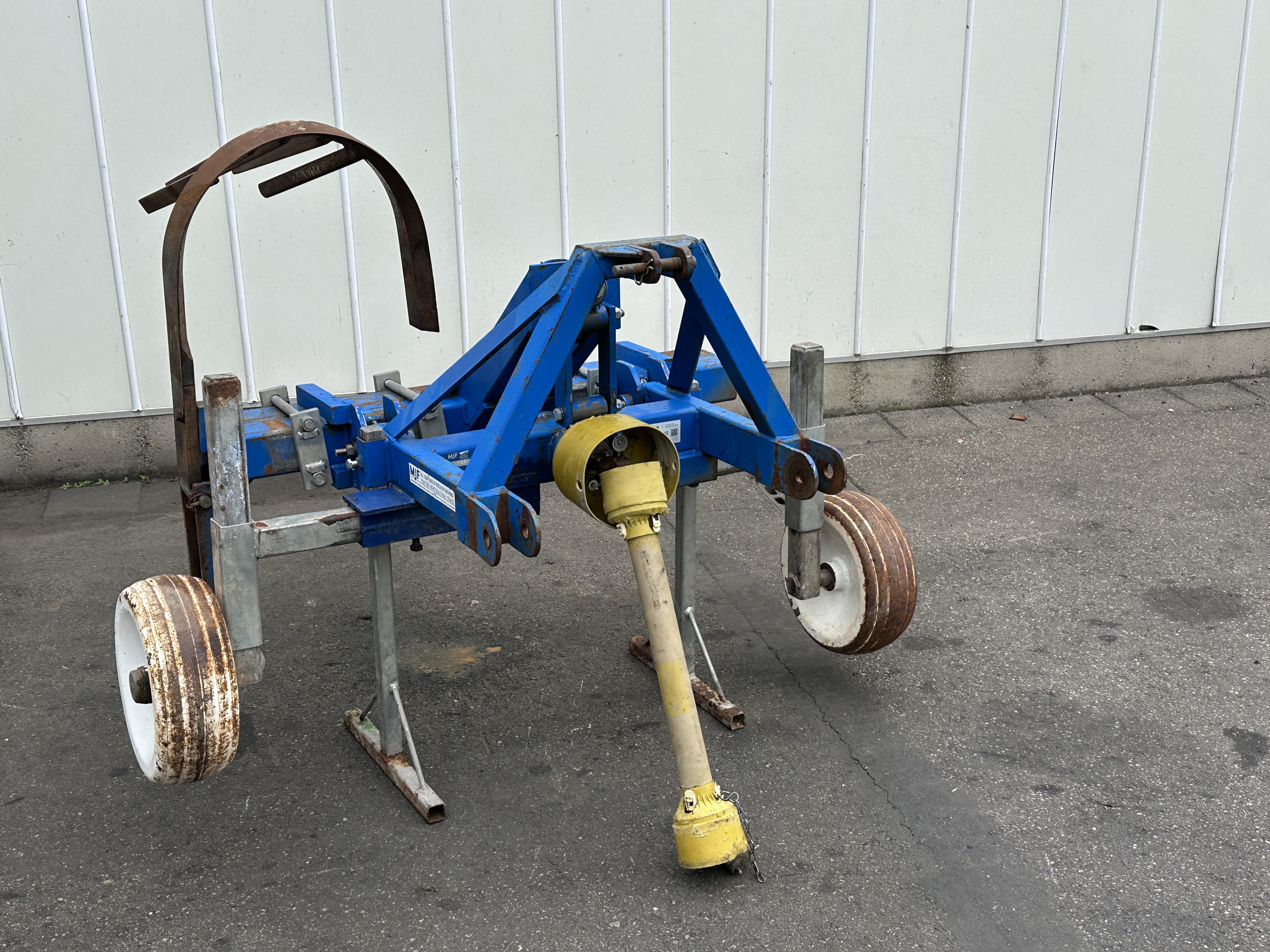 Pazzaglia FZ-110 AV Koparka do korzeni • Duijndam Machines