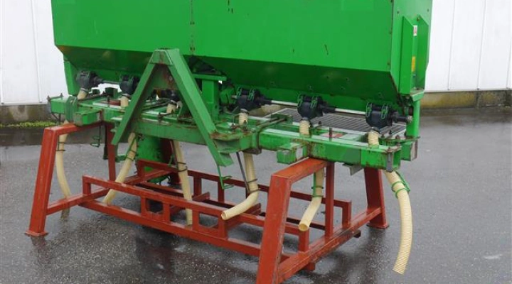 sfoggia kunstmestdoseerder (1)