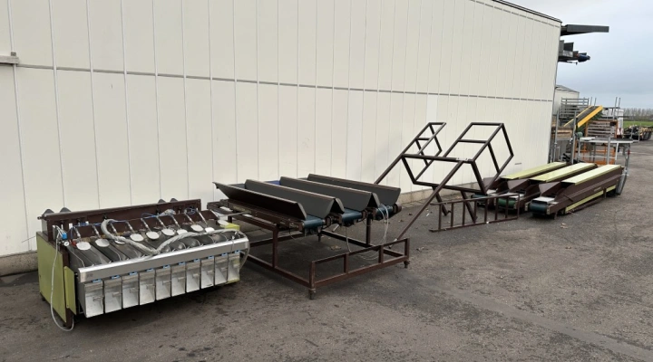 Sorma CP800P weighing machine with frame and 3 elevators supply conveyors