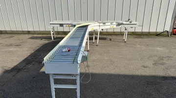 Sorma hajtott görgős szállítószalag kettős 90°-os ívvel