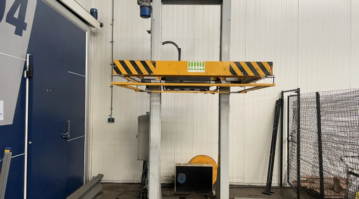 Sorma OST 124 pallet strapping machine