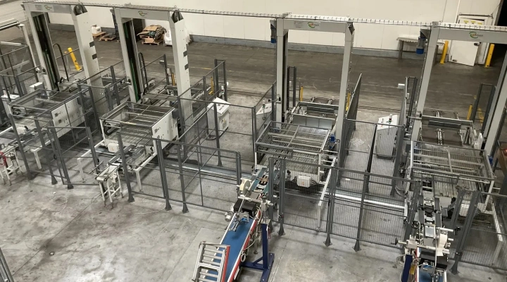 Sorma PAL 108D palletizer with chain conveyor