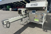 Sorma W12 126 ACE 115 weighing machine with elevator and punnet filler