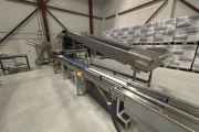 Sorma W12-126 afweegmachine met punnet ontnester en vuller