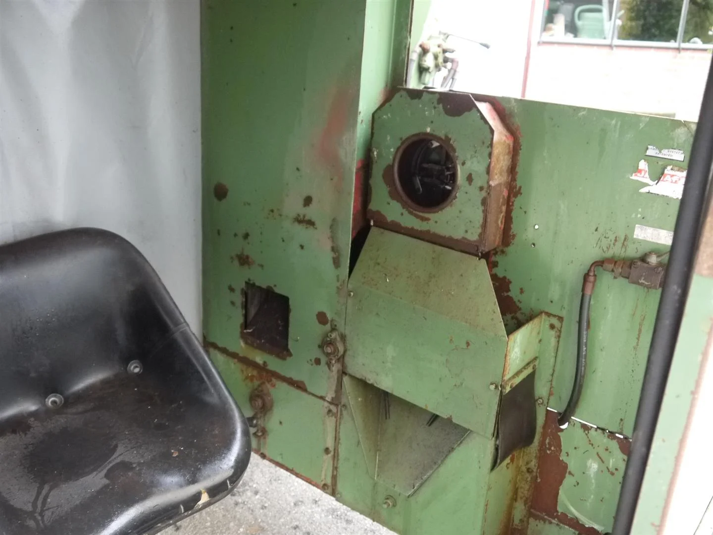 Jamafa harvesting machine for Brussel sprouts • Duijndam Machines