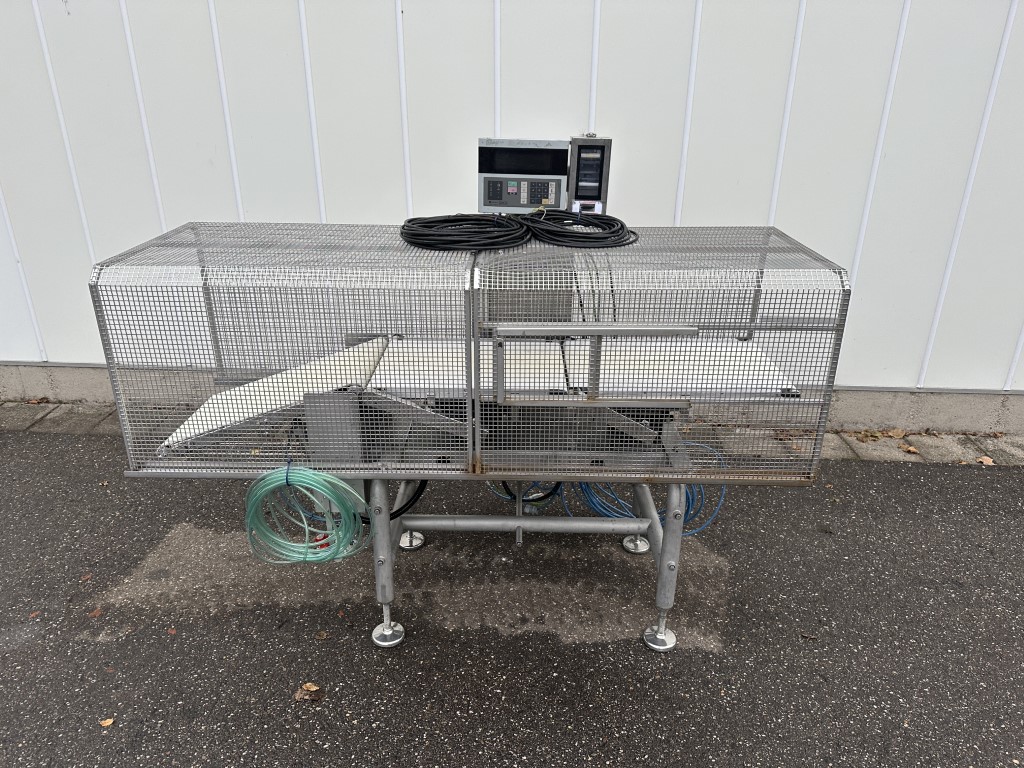 Ishida DACS-W-050-SB/SS-I-N check weigher • Duijndam Machines