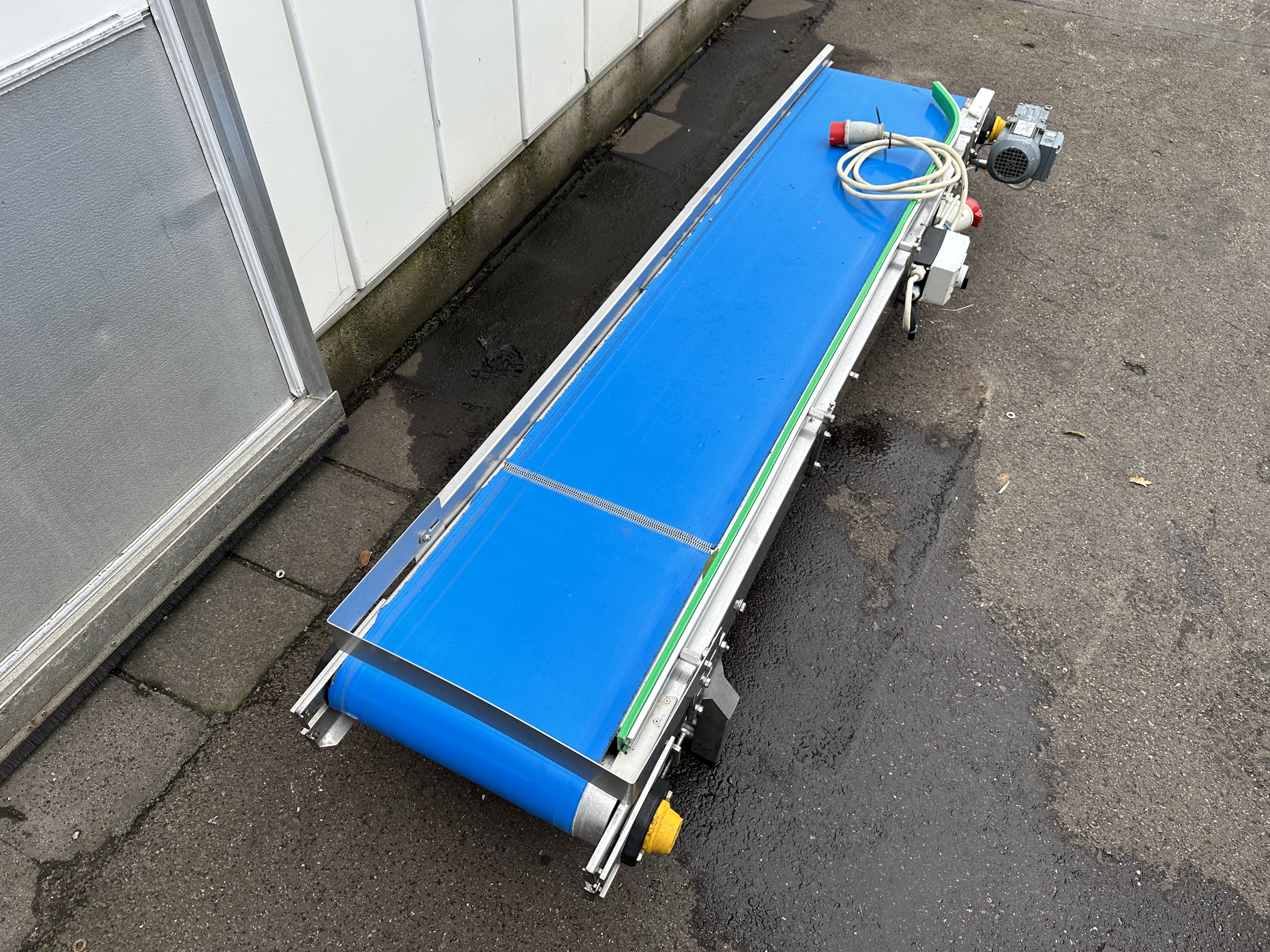 �������� Bodijn �� ����������� ����� 230 x 40 ��