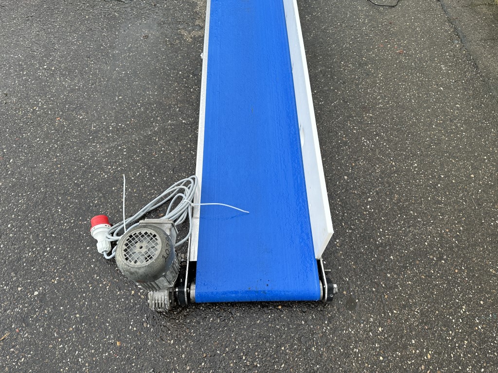 �������� 370 � 38 ��
