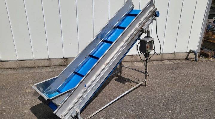 Stainless steel elevator