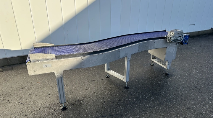 Stas S-curved conveyor