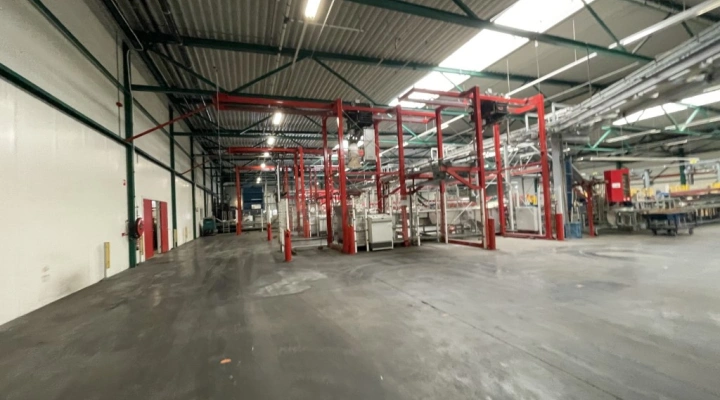 Stas water dumper for apples bins