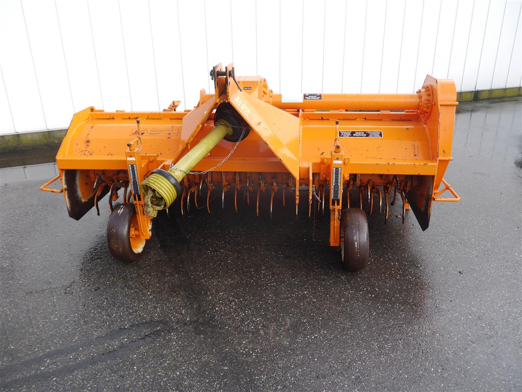 Крутильный культиватор Struik 3RTF 250