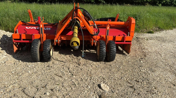 Struik Varix 3000 hill former 4 x 75 cm with hydraulic diabolo rollers