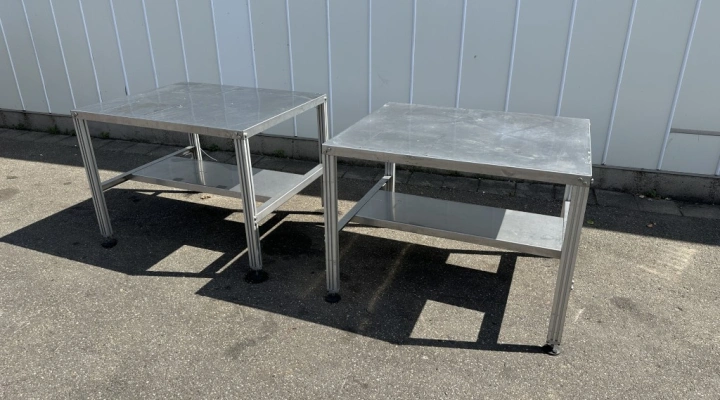 RVS werktafel met aluminium poten 100 x 120 cm
