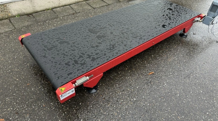 Taks conveyor 205 x 70 cm