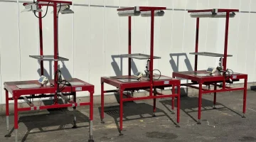 Taks dubbele werktafel met 2 weegschalen