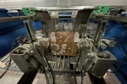 Teco T3 dozenvouwmachine met Robatech lijmmachine