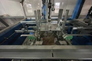 Teco T3 dozenvouwmachine met Robatech lijmmachine