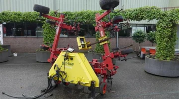 Steketee máquina azada plegable 5 metros con el sistema ECO-DAN ATC