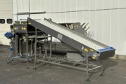 Sorma PC10 126 weighing machine with punnet/tray filler (ACM 115) and denester(DP4 115)