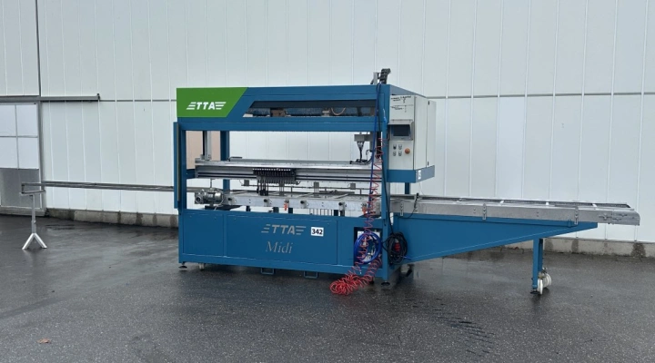 TTA Midi Wireless planting line Plant robot