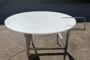 : Turntable Steel frame with a 150 cm plastic top