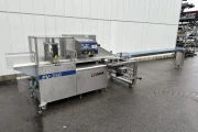 Ulma PV-350 flow pack machine
