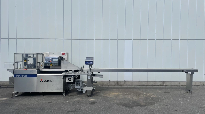Ulma PV-350 flowpackmachine