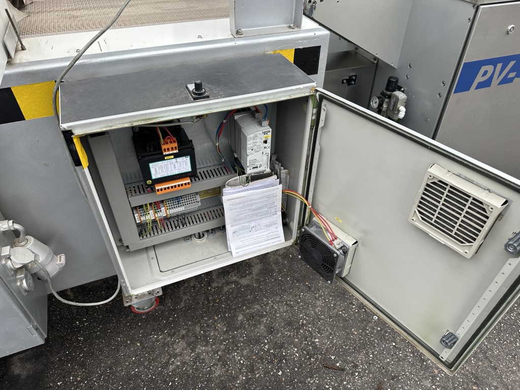 Ulma PV-350 � ������ ������ � �������������� ������� Kalfass