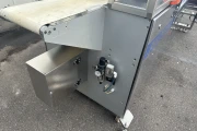 : Ulma PV-350 LSHI flow pack machine with feeding conveyor
