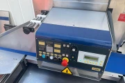 Ulma PV350 flow pack machine