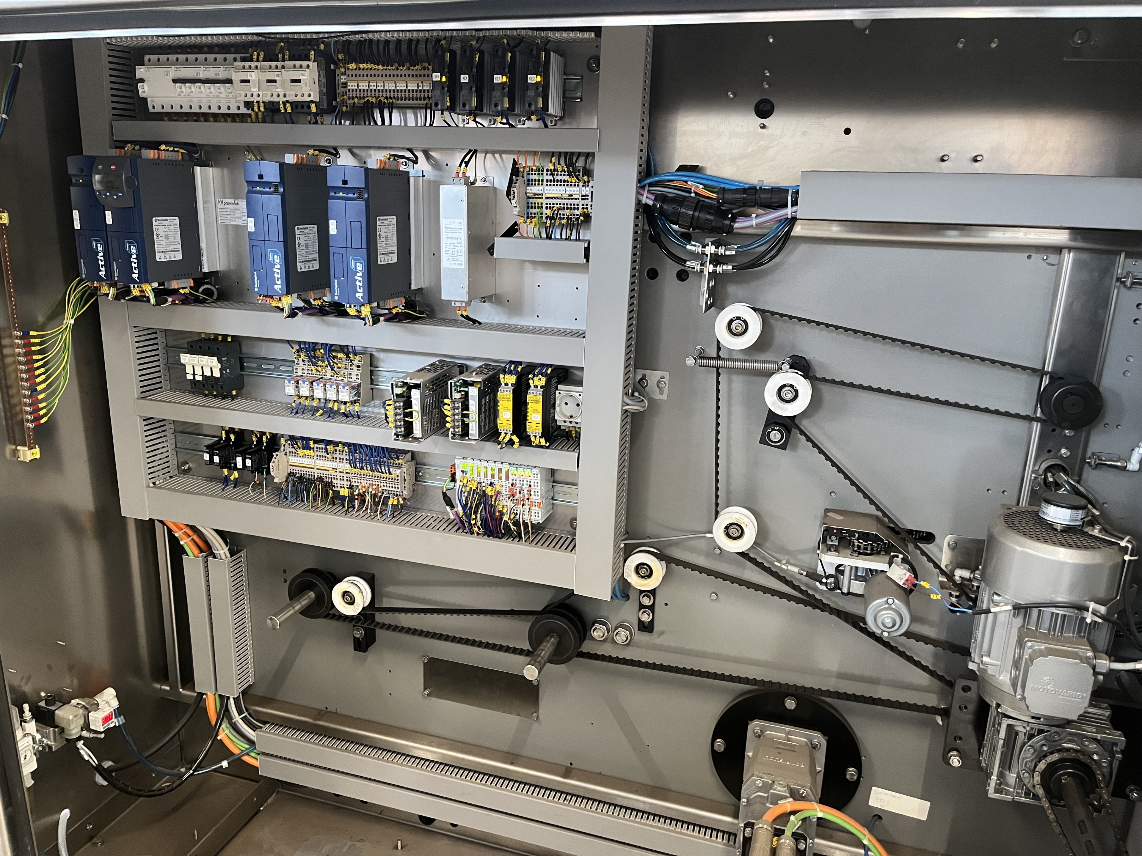 Ulma Sienna ����������� ������ ����-��� (Flow pack)
