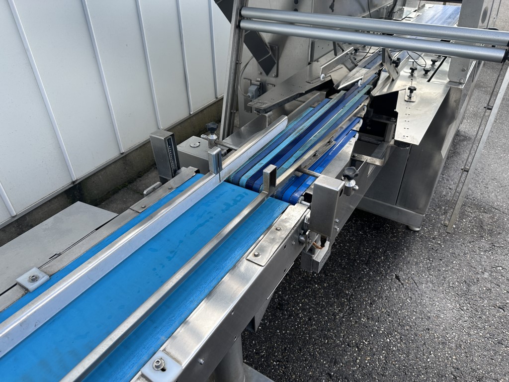 Ulma Sienna combi ����������� ������ ����-��� (Flow pack)