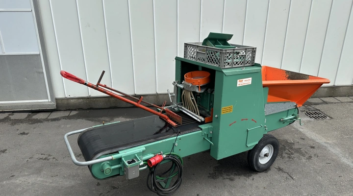Unger Perfekt soil blocking machine with seeder