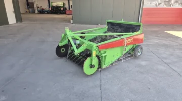 Unia Wega 1400 raccoglitrice per patate 140 cm di larghezza