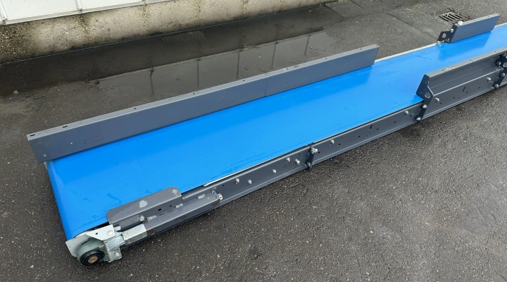 Upmann conveyor 700 x 40