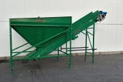 Upmann Upmatic dosing hopper with elevator 420 x 60 cm